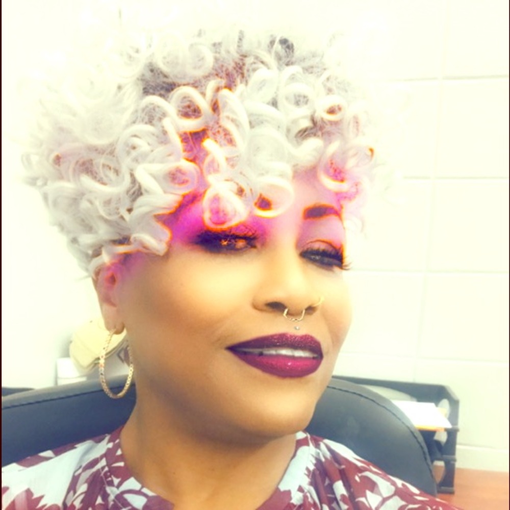 Meet your Posher, Toi